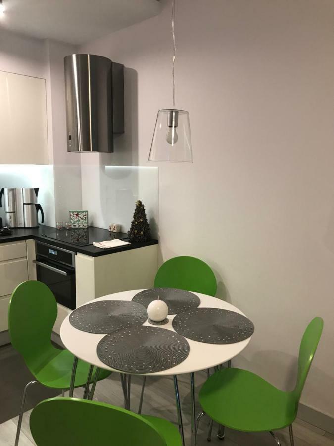 Apartament Z Ogrodem Polanica-Zdrój Εξωτερικό φωτογραφία